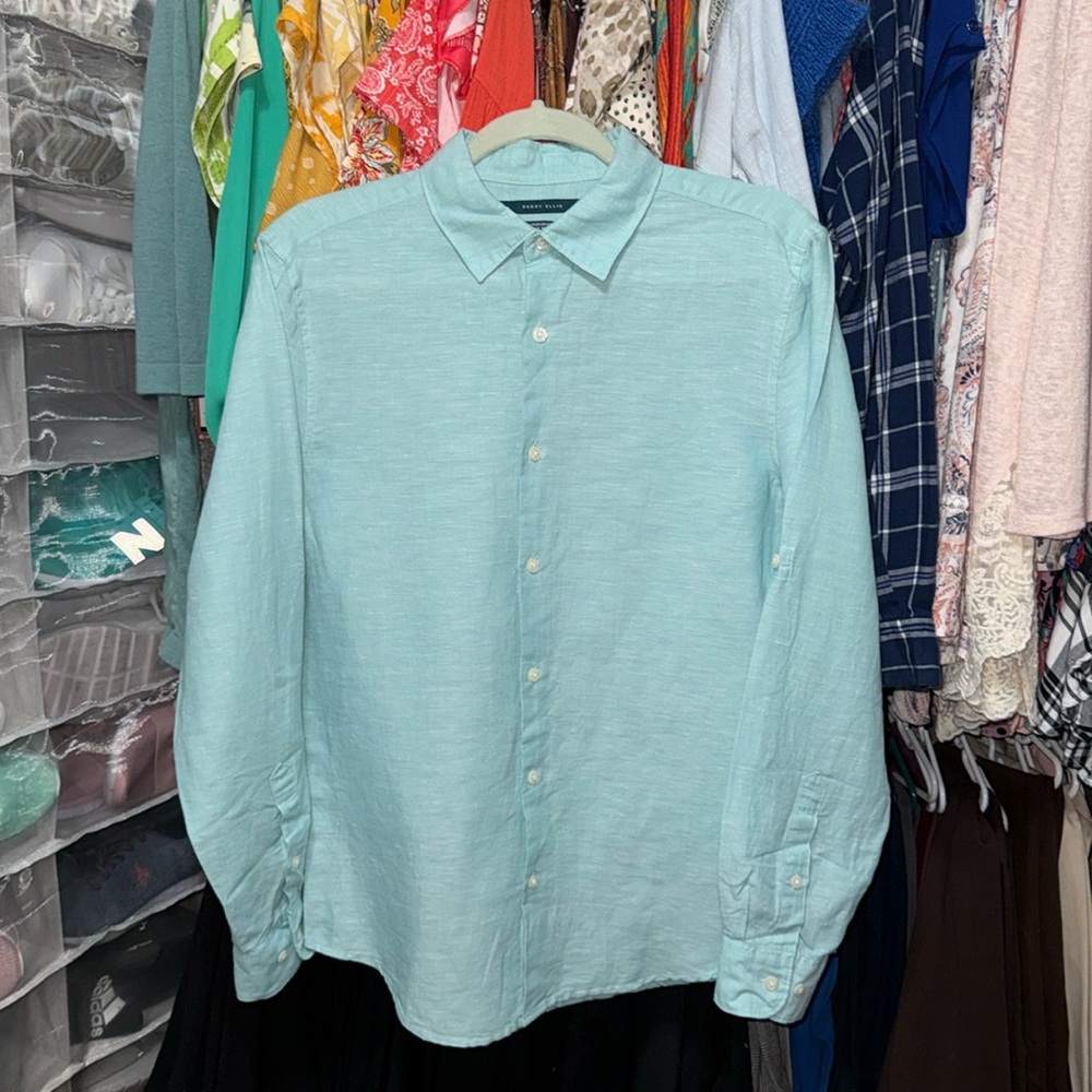 Light Green Perry Ellis Linen Button-Up Shirt Size Small